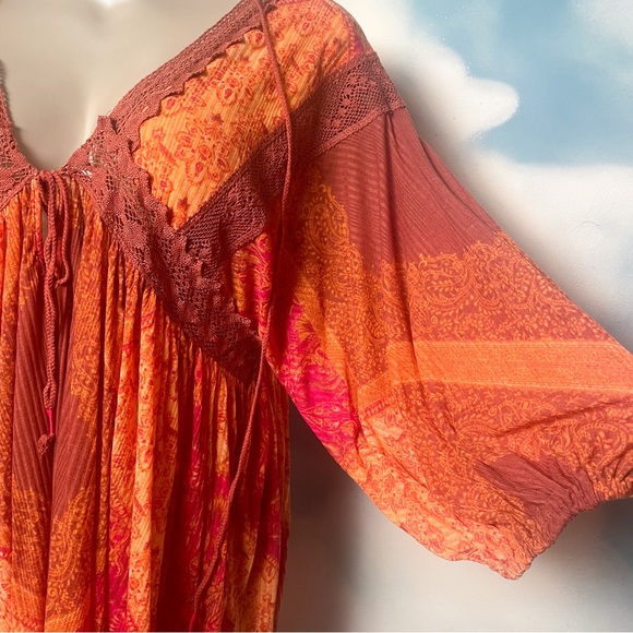 Free People Dresses & Skirts - Free People crochet trim dress